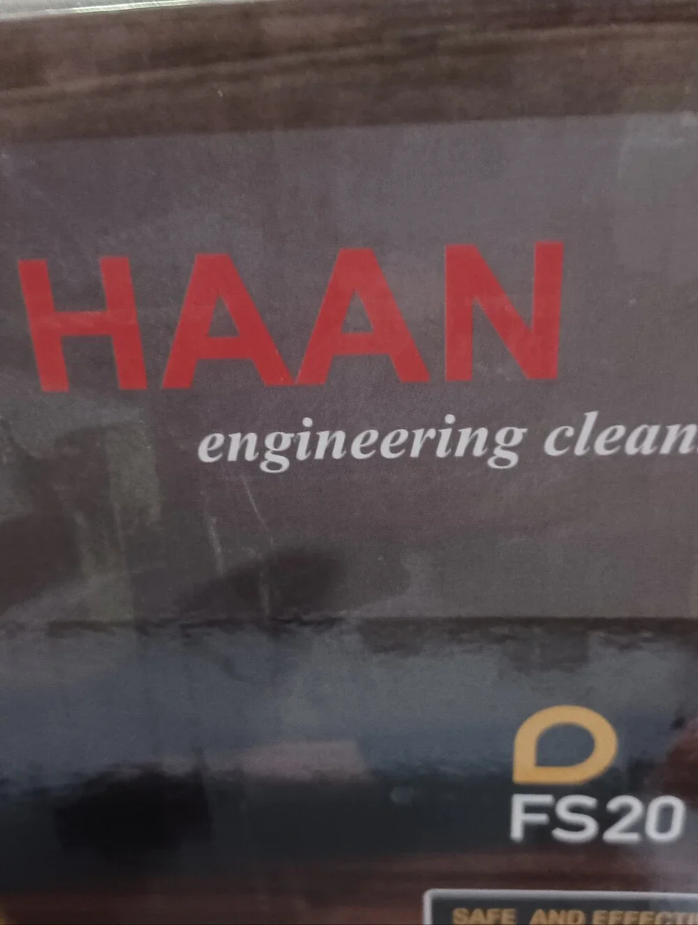 No Label haan floor